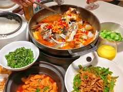 -良厨本味· 老坛剁椒鱼头(深南腾讯店)