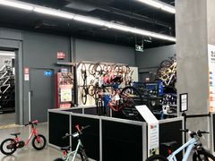 -迪卡侬(越秀公园店)