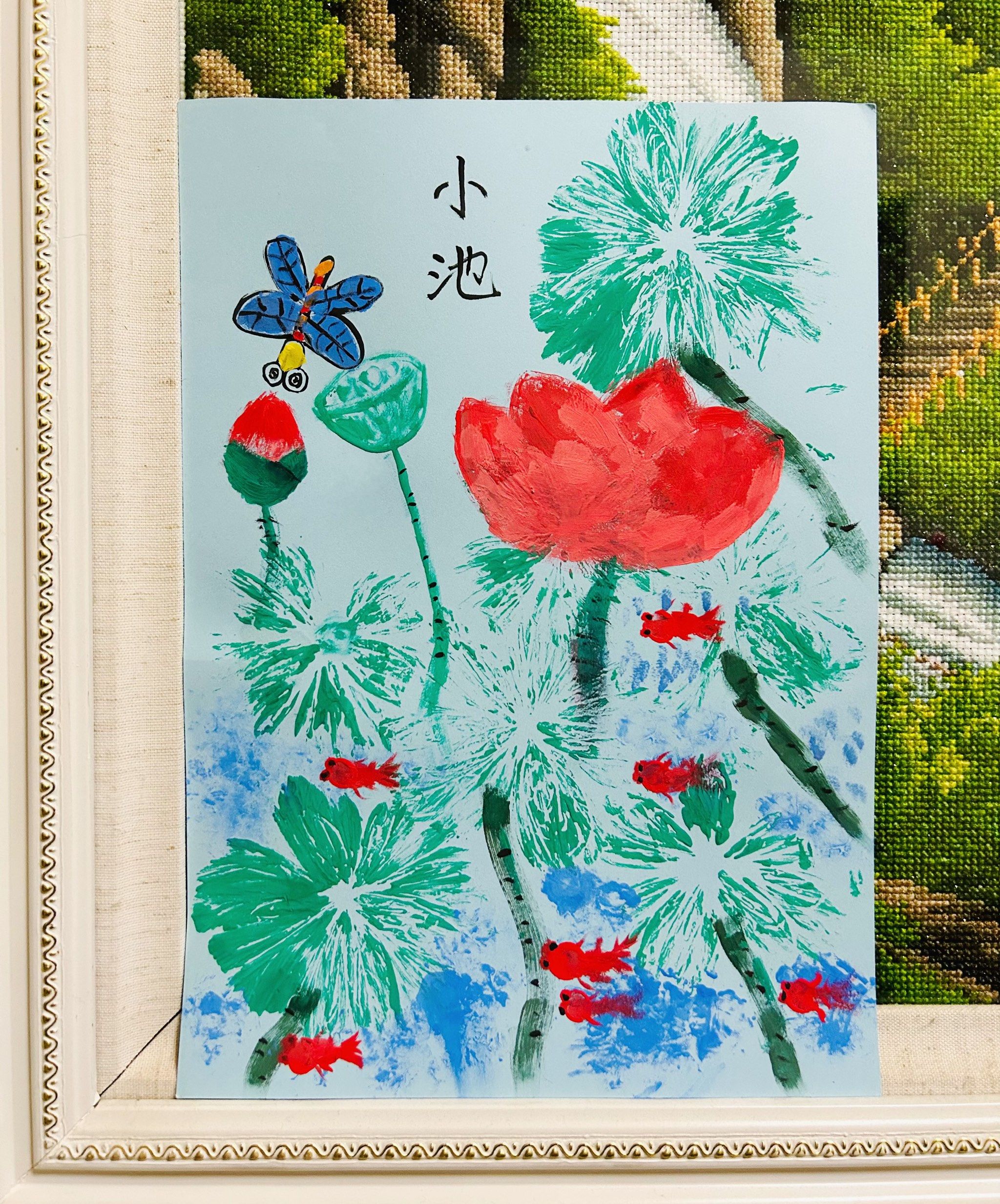 
荷花🪷:🧻卫生纸的纸芯拓印
荷叶🪷