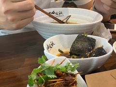 -黑白电视长沙小吃(美林M·LIVE天地东座店)