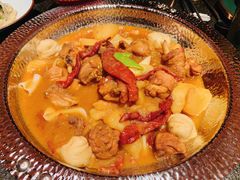 沙湾原始大盘鸡-丝路金桃·新疆菜(徐汇店)