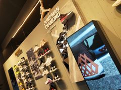 -Air Jordan(世贸天阶店)