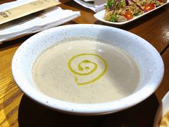 -JINNS锦时 steak&pizza(浸信会礼拜堂旧址店)