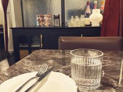 -LESCEDARS Brasserie Bistro香柏树