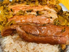 扣肉糯米饭-梁阿婆廿年老牌扣肉糯米饭