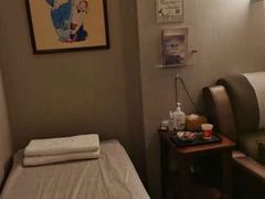 -裕和堂中医推拿艾灸(太古汇臻品店)
