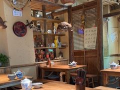 -泥糊破店小酒馆·团建聚餐(南京西路店)