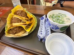 -穆得·老周家牛肉烧饼(普利街店)