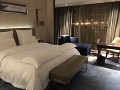-广州白云机场雅高铂尔曼大酒店