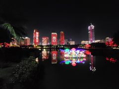 -万绿园