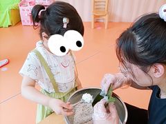 -小门牙好性格托育(北外滩中心)