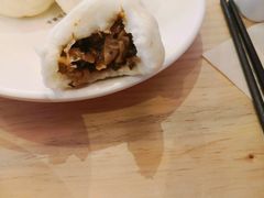 -凤起龙游老面包子(凯德晶品店)