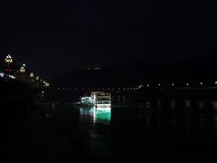 -中国宜宾·长江地标广场