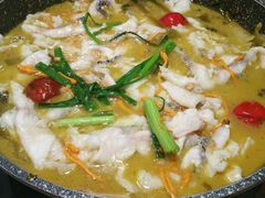 -山城外·非遗酸菜鱼(蜀都万达店)