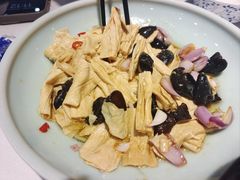 -围龙屋客家食府(福田店)