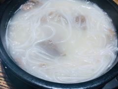 -吴草鸡爪오초닭발韩食堂(融恒盈嘉中心店)