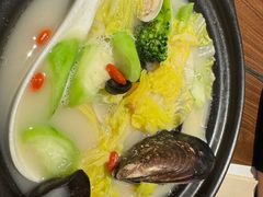 -港丽餐厅(正大店)