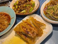 -乔家小院•非遗驴肉•本地小海鲜(滨河路店)