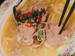 -荷塘秋月·本帮江浙菜(国权路店)