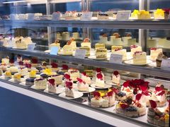 面包甜点陈列柜-PETIT PARIS 小巴黎(花园道店)