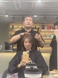 -变画·发型STUDIO