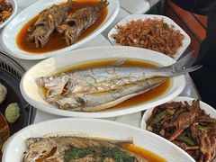 -丹水桥地锅鱼·翘嘴鲌·地方特色全鱼宴(丹江口大坝店)