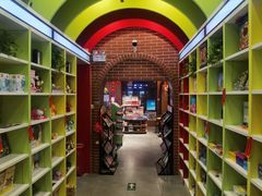 -新华书店(永安路店)
