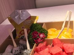 -海底捞火锅(杭州庆春路夜宵主题店)