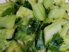 拍黄瓜-特色油边心管烤串