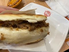 招牌肉夹馍-子午路张记肉夹馍(兵马俑店)