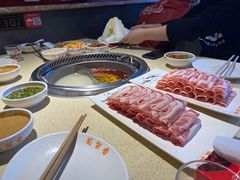 手切鲜羊肉-蜀留香火锅·始于1999·原四川老火锅(白堤路店)
