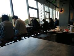 -麦当劳(展览路店)