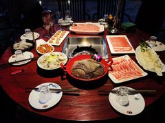 -二荆条·蜀鲜汇城市森林火锅