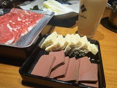 -呷哺呷哺(松北万象汇店)