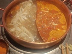 -牛村来人潮汕牛肉火锅(西单店)
