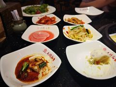 -木槿花韩式炭烤·熟成肉工坊(孙文东路店)