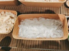 -牛YO寿喜烧·铁板烧和牛火锅自助(市府恒隆店)