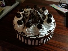 -百灵希尔顿逸林酒店大堂吧