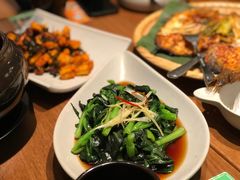 -云海肴·汽锅鸡·云南菜(天山百盛优客店)