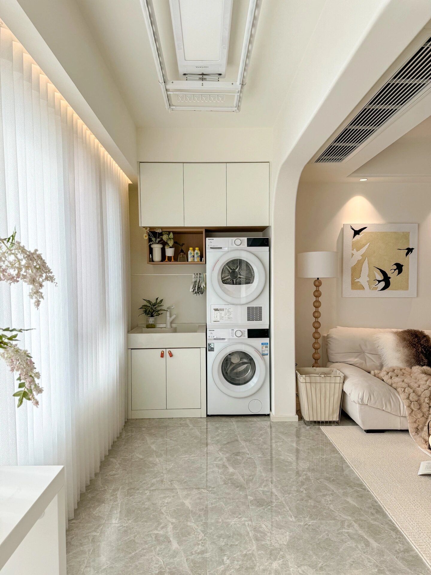 小户型客厅阳台打通 巨实用