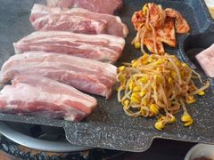 -Dombe豚(黑猪肉街店)