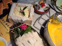 -澳美徕·港式花胶鸡火锅(高新万达店)