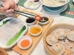 -悦得闲广式点心茶楼(蓝鲸世界店)