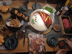 -湊湊火锅·茶憩(郑州绿地新都会店)