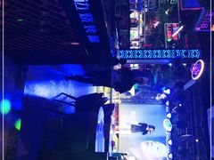 -路边边.炒菜烧烤.音乐餐厅(良乡长虹店)