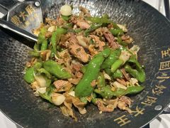 -费大厨辣椒炒肉(沙河万达店)