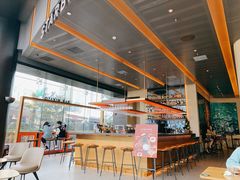 -星巴克臻选(上海合生汇1F店)