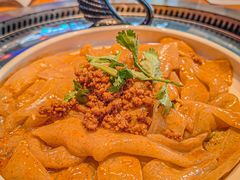 -山河屯铁锅炖·非遗东北菜(南山店)
