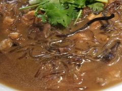 新年小鸡炖蘑菇-四姐妹东北饺子(沙尾路店)