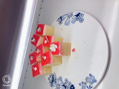 -爱客得牛排海鲜烤肉·火锅自助(春熙路黑金好店)